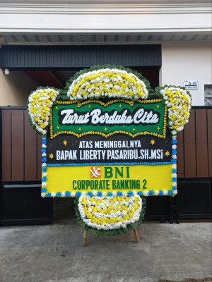 Papan Bunga Duka di Biak Utara