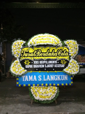 Papan Bunga Duka di Biak Utara