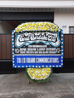 Papan Bunga Duka di Biak Utara